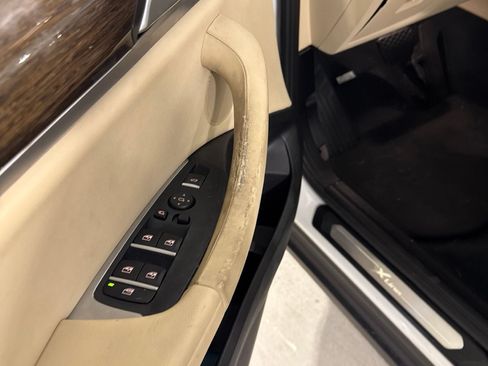 Used 2019 BMW X3 sDrive30i w/ Premium Package RWD image 18