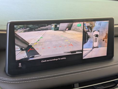 Used 2025 INFINITI QX60 Luxe w/ Vision Package FWD image 28