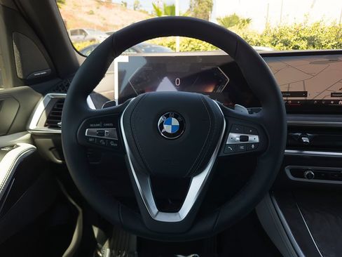 New 2026 BMW X5 sDrive40i w/ Premium Package RWD image 15
