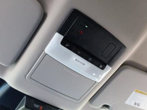 Certified 2026 Nissan Rogue SV FWD image 16