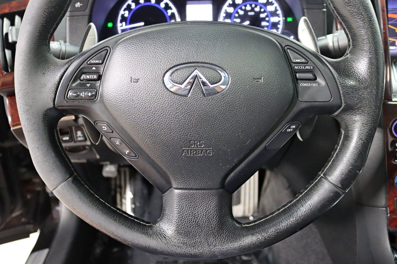 Used 2012 INFINITI G37 x Sedan w/ Premium Pkg AWD/4WD image 15