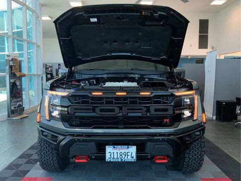 Certified 2025 Ford F150 Raptor w/ Equipment Group 803A Raptor R AWD/4WD image 11