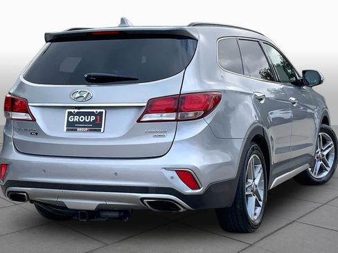 Used 2019 Hyundai Santa Fe XL FWD image 13