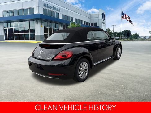 Used 2017 Volkswagen Beetle 1.8T S image 4