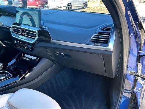 Certified 2023 BMW X3 xDrive30i w/ Premium Package image 18