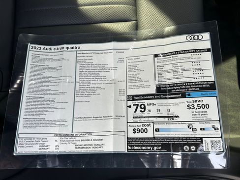 Used 2023 Audi e-tron Premium Plus w/ Premium Plus Package image 22