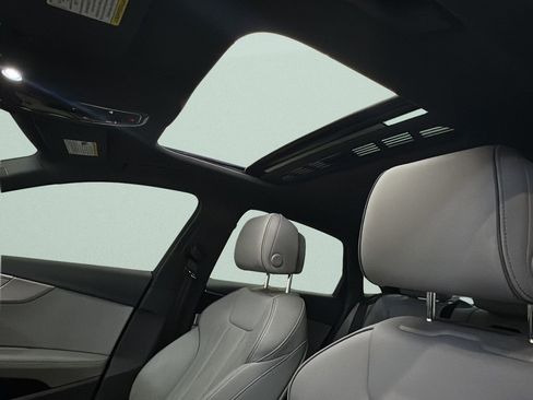 Used 2022 Audi A4 2.0T Premium Plus image 12