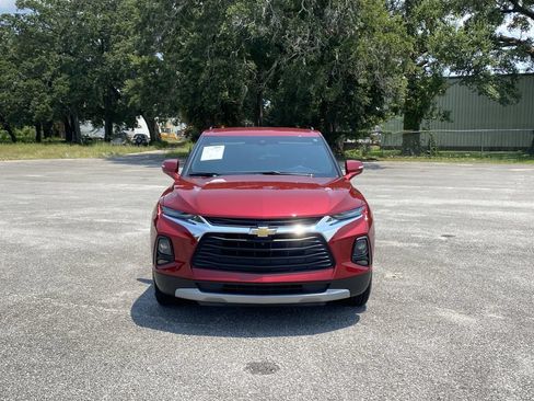 Used 2020 Chevrolet Blazer LT w/ Sound & Technology Package FWD image 3