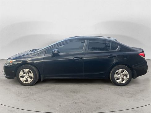 Used 2013 Honda Civic LX image 2