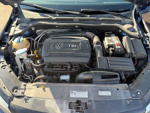 Used 2014 Volkswagen Jetta SE FWD image 25