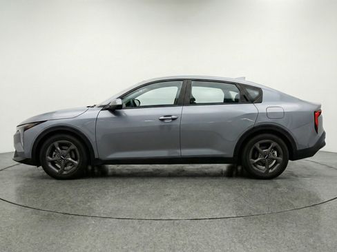 Used 2025 Kia K4 FWD image 5