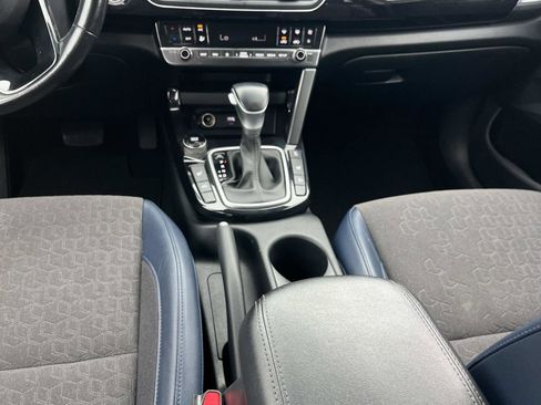 Used 2024 Kia Seltos S AWD/4WD image 13
