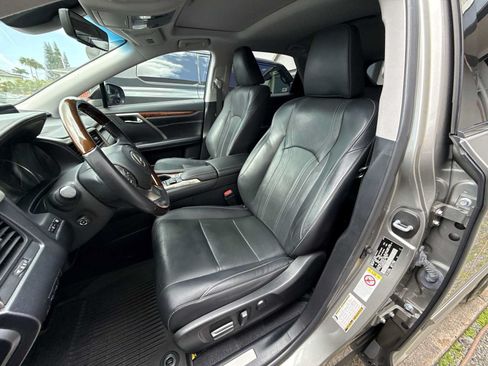 Used 2019 Lexus RX 350 AWD image 12