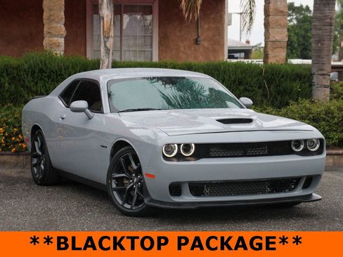 Used 2022 Dodge Challenger R/T w/ Blacktop Package image 2