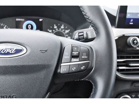 Certified 2022 Ford Escape SE w/ SE Sport Appearance Package FWD image 24