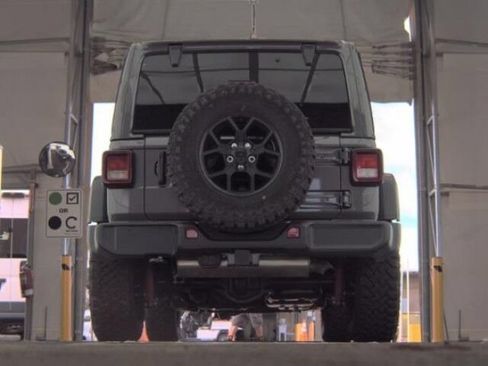 Used 2026 Jeep Wrangler Unlimited Sport AWD/4WD image 6