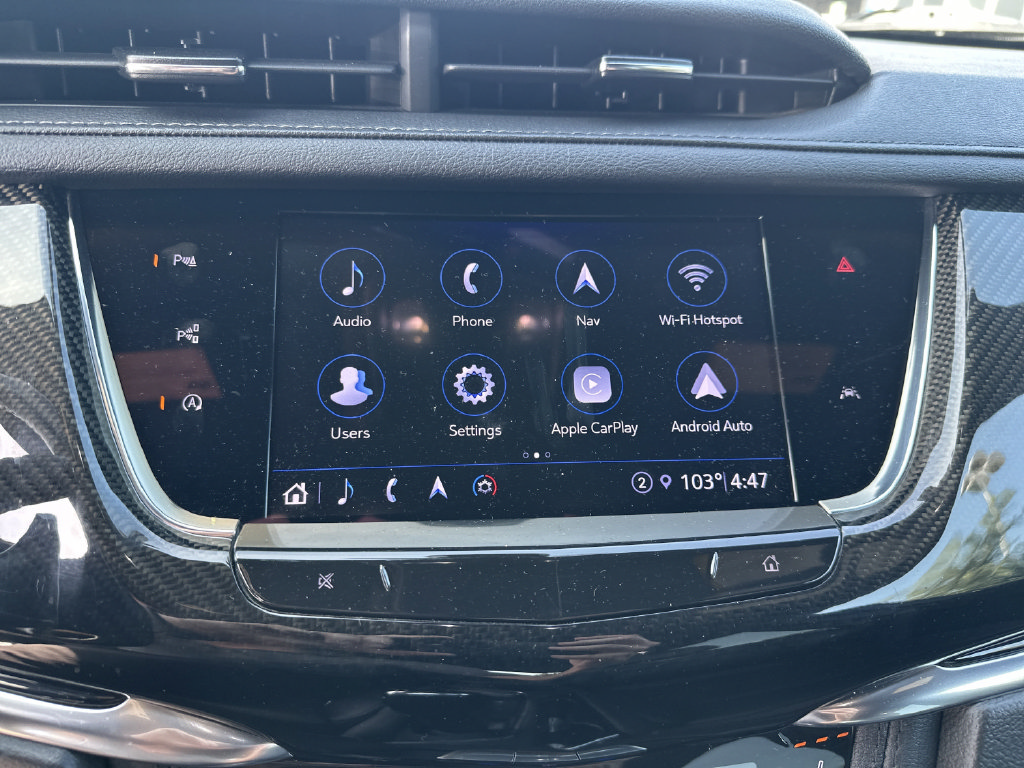 Used 2023 Cadillac XT6 Sport w/ Technology Package AWD/4WD image 18