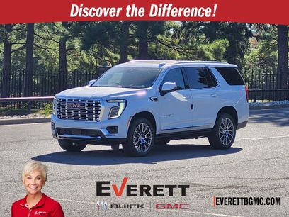 New 2026 GMC Yukon Denali w/ Sun & Power Step Package
