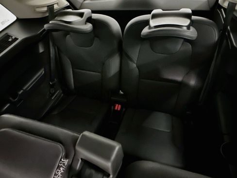 Used 2023 Volvo XC90 B5 Plus AWD/4WD image 31