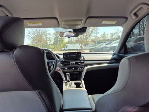 Used 2020 Honda Accord LX image 14