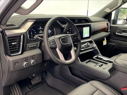 New 2026 GMC Sierra 2500 Denali w/ Denali Reserve Package AWD/4WD image 4