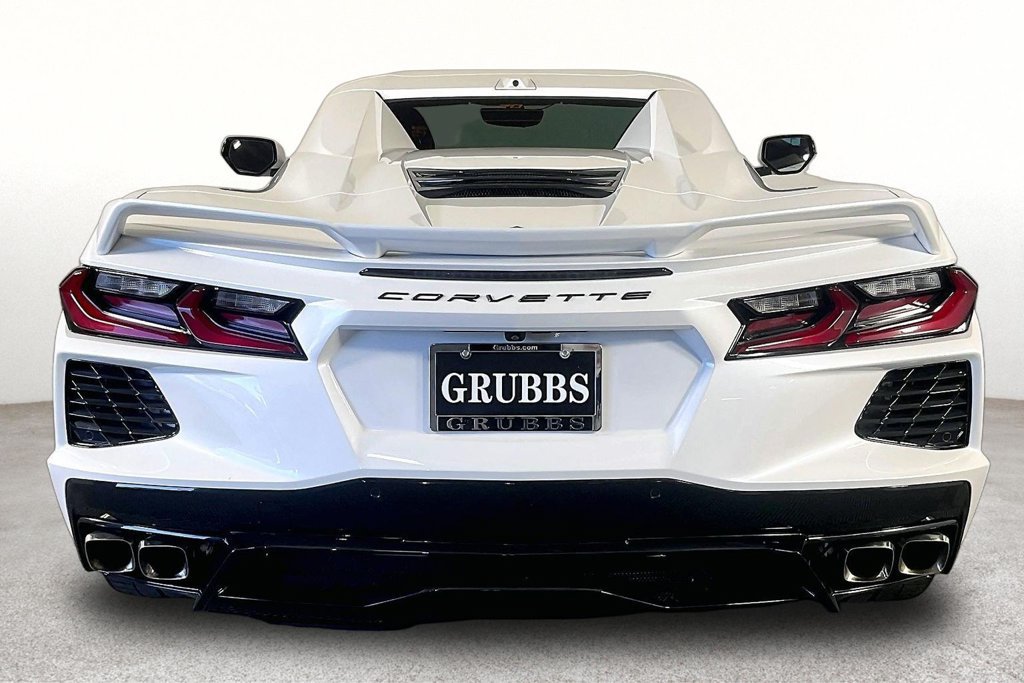 Used 2023 Chevrolet Corvette Stingray Premium Conv w/ Z51 Performance Package RWD image 5