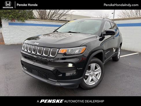 Used 2022 Jeep Compass Latitude w/ Sun and Sound Group image 1