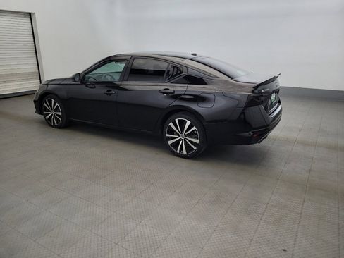 Used 2019 Nissan Altima 2.5 SR w/ SR Premium Package AWD/4WD image 3