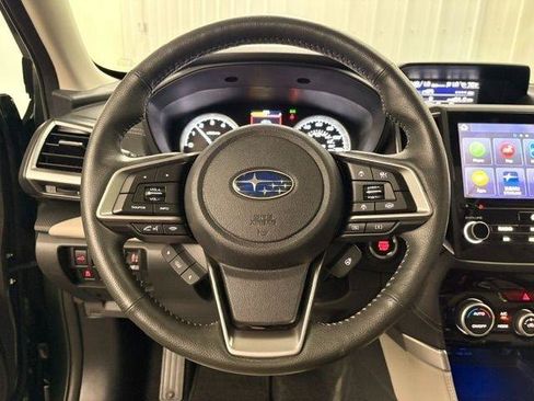 Used 2023 Subaru Forester Limited AWD/4WD image 11
