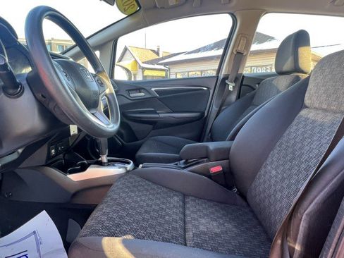 Used 2017 Honda Fit LX image 19