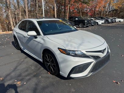 Used 2024 Toyota Camry SE