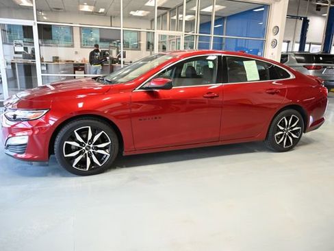 Used 2024 Chevrolet Malibu RS w/ LPO, Floor Liner Package FWD image 7