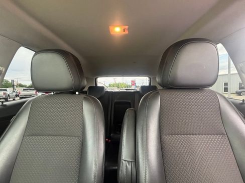 Used 2019 Buick Encore Preferred AWD/4WD image 17