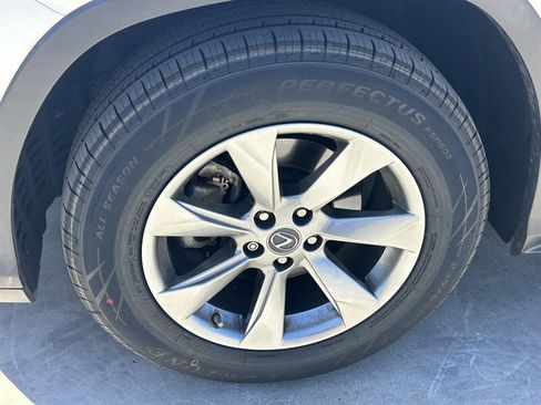 Used 2019 Lexus RX 350 AWD w/ Navigation Package image 39