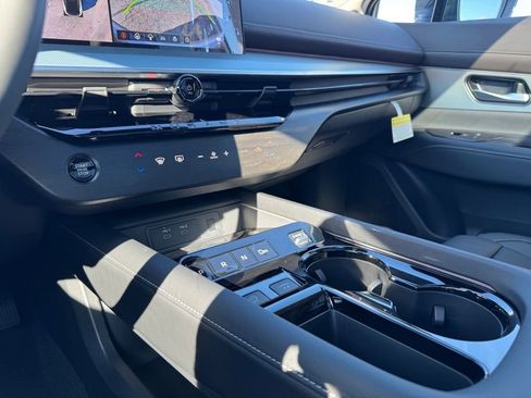 New 2026 Nissan Murano Platinum w/ Cargo Package image 20