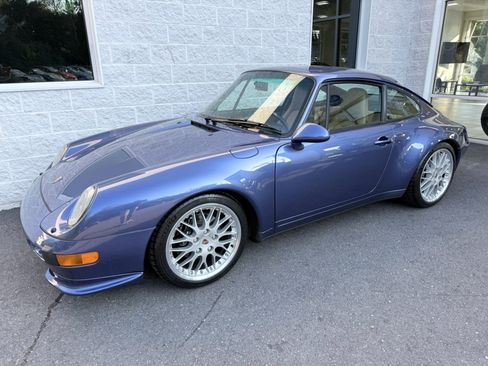 Used 1997 Porsche 911 Carrera RWD image 2