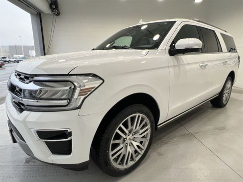 Used 2024 Ford Expedition Max Limited image 4