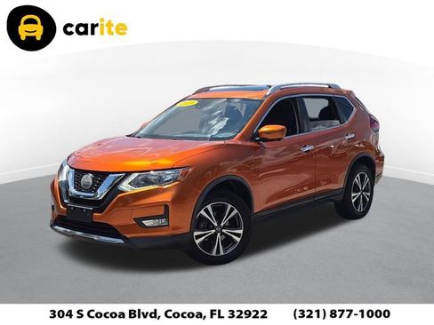 Used 2019 Nissan Rogue SV w/ Sun & Sound Touring Package AWD/4WD image 1