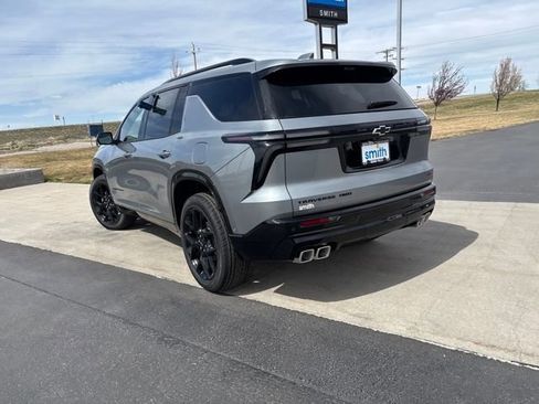 New 2026 Chevrolet Traverse RS w/ LPO, Floor Liner Package image 5