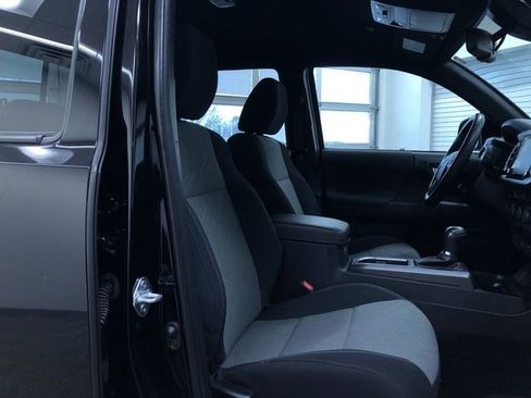 Certified 2023 Toyota Tacoma TRD Sport image 17