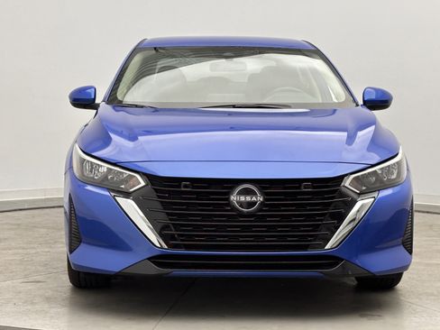 Used 2025 Nissan Sentra SV w/ All-Weather Package FWD image 2