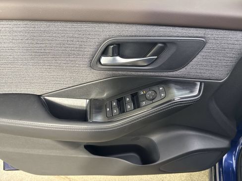 Certified 2023 Nissan Rogue SV AWD/4WD image 21