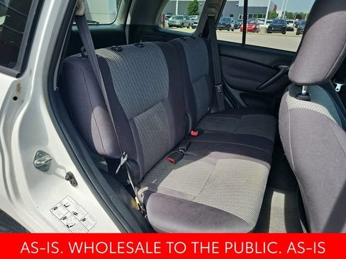 Used 2004 Toyota RAV4 2WD image 26