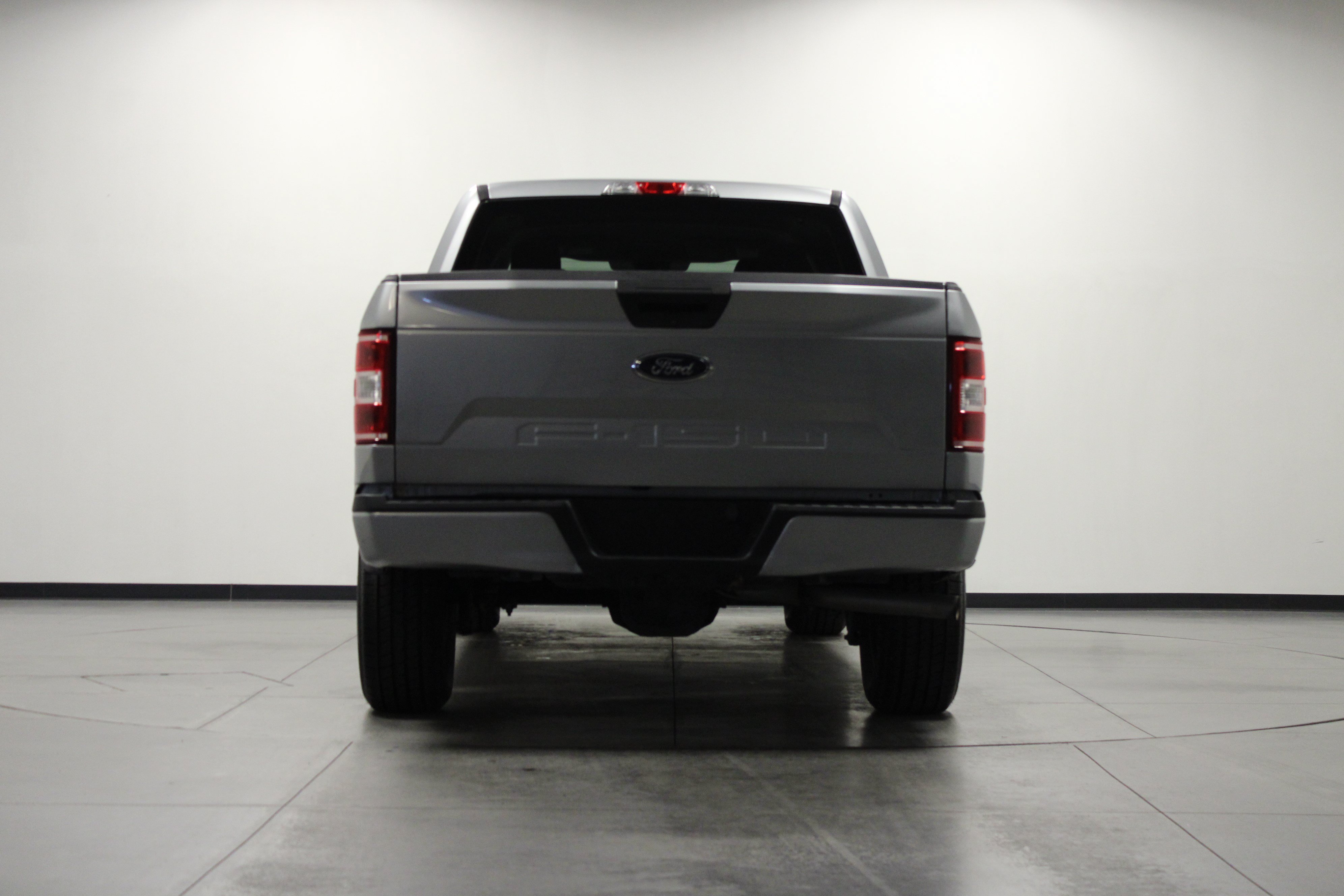 Used 2020 Ford F150 XL w/ Equipment Group 101A Mid RWD image 5