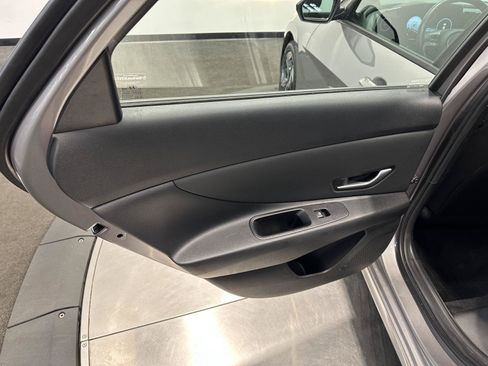 Certified 2023 Hyundai Elantra SEL w/ Convenience Package FWD image 25
