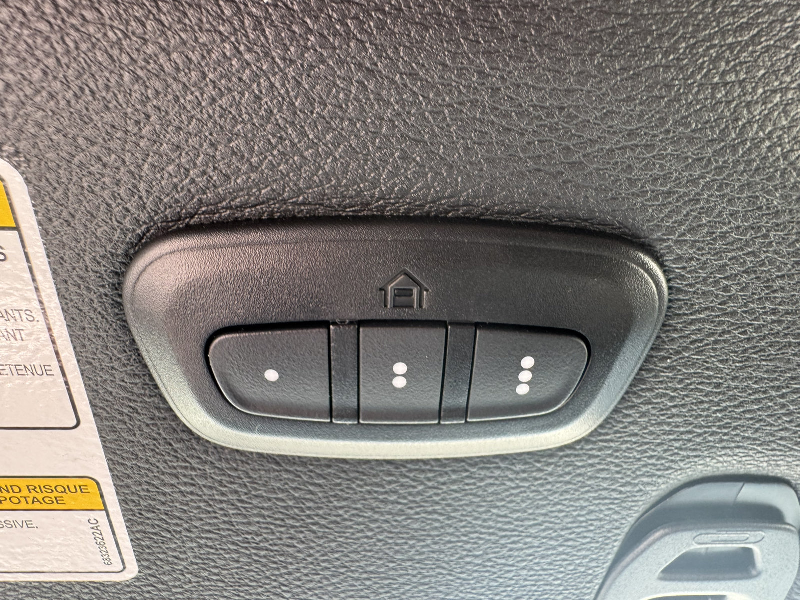 Used 2023 Jeep Wrangler Unlimited Rubicon AWD/4WD image 27