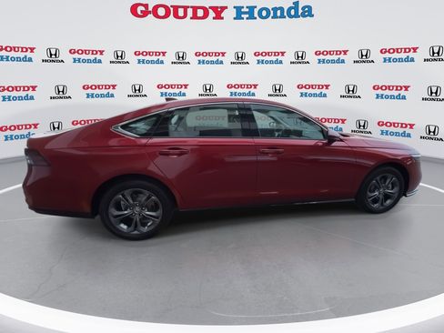 New 2026 Honda Accord EX-L image 9