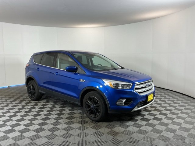 Used 2017 Ford Escape SE FWD image 3