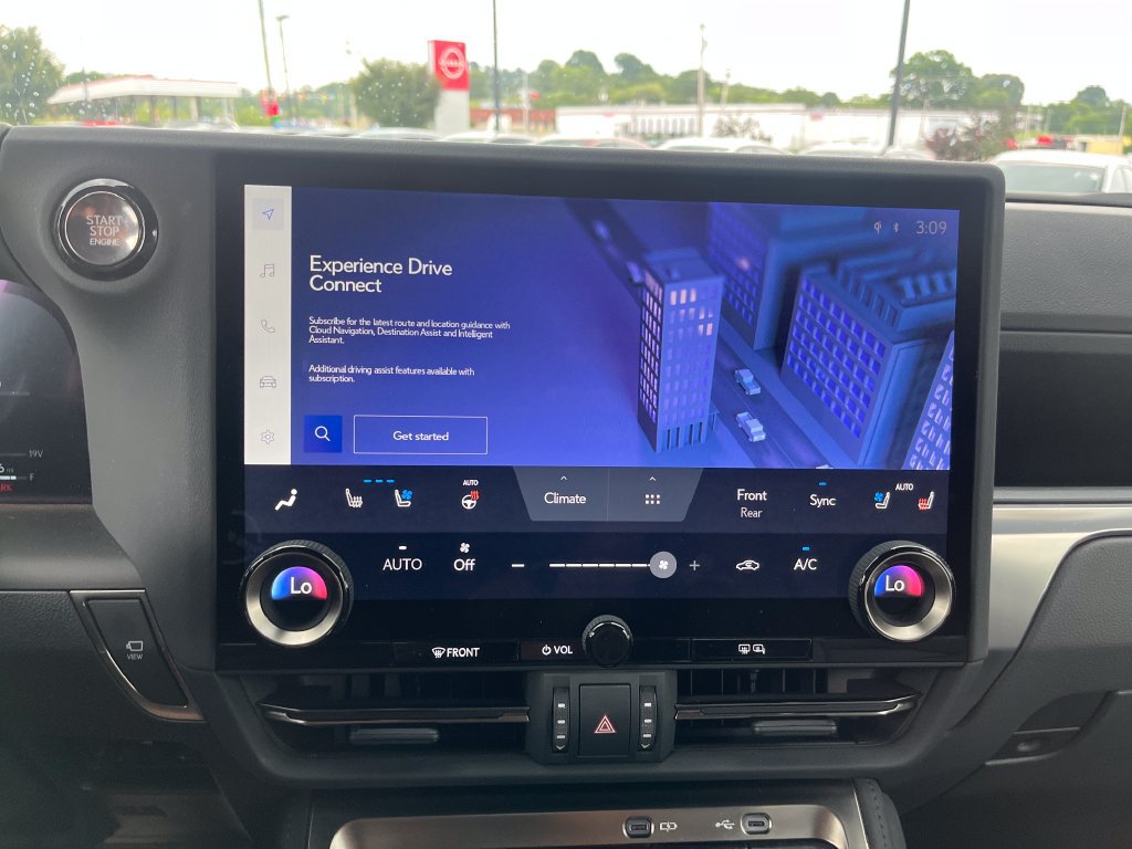 Used 2024 Lexus GX 550 w/ Accessory Package (2T) AWD/4WD image 17