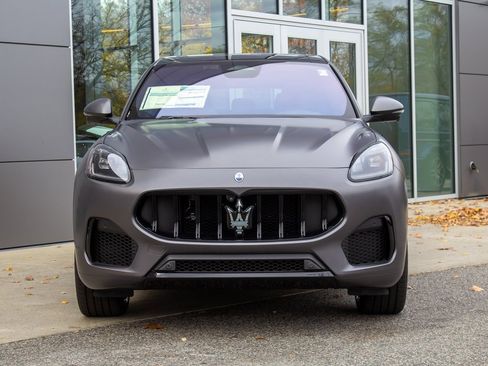 New 2025 Maserati Grecale Modena image 2